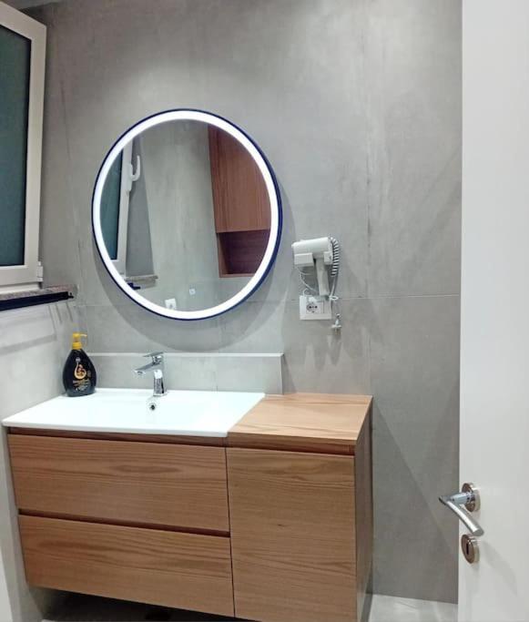 Tirana Road Blloku Area Apartment Екстериор снимка