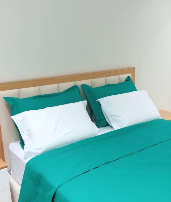 Tirana Road Blloku Area Apartment Екстериор снимка
