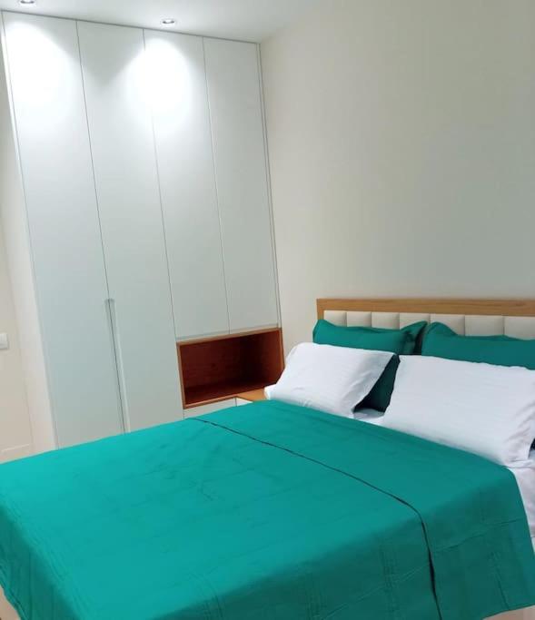 Tirana Road Blloku Area Apartment Екстериор снимка