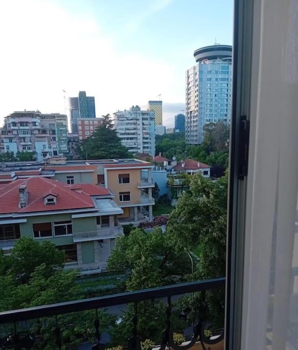 Tirana Road Blloku Area Apartment Екстериор снимка